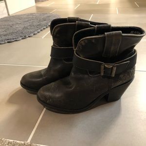 Women’s corral boots